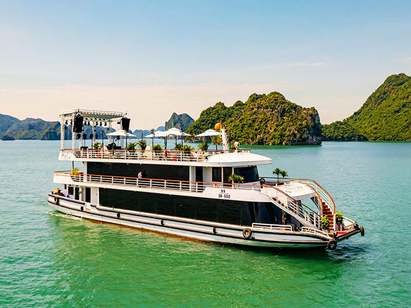 Iris Cruise - Halong Bay - 1 Day Cruise 