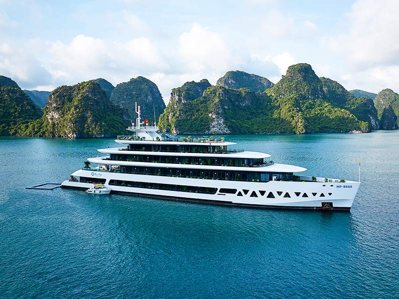Elite Of The Seas Cruise - Halong Bay & Lan Ha Bay - 2 Days 1 Night