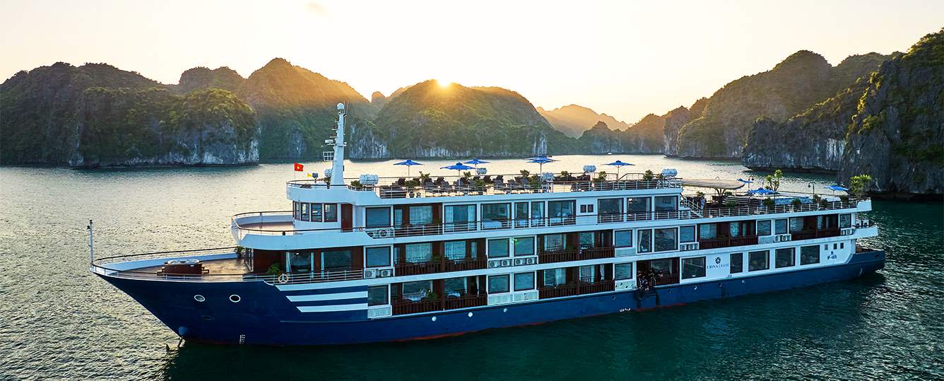 Erina Cruise - Halong Bay & Lan Ha Bay - 3 Days 2 Nights
