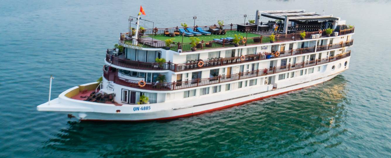 Amanda Halong Cruise - Halong Bay & Lan Ha Bay - 3 Days 2 Nights