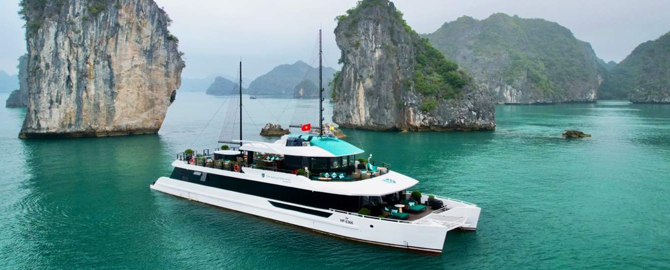 Catamaran Cruise - Halong Bay & Lan Ha Bay - 1 Day Cruise